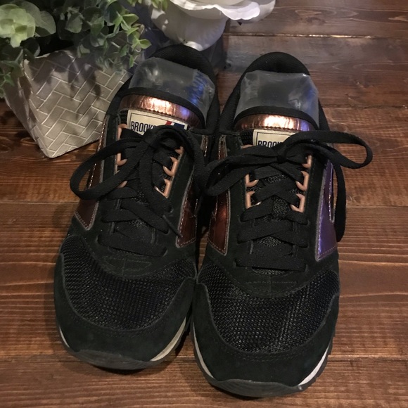 brooks black and rose gold sneaker